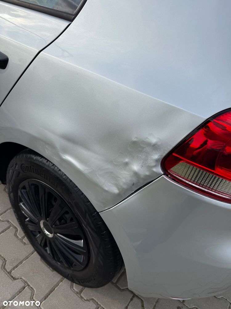 Volkswagen Golf - 16