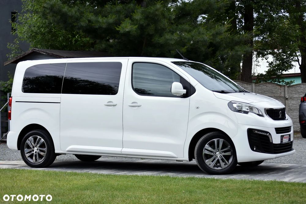 Peugeot Traveller L2 2.0 Active - 12