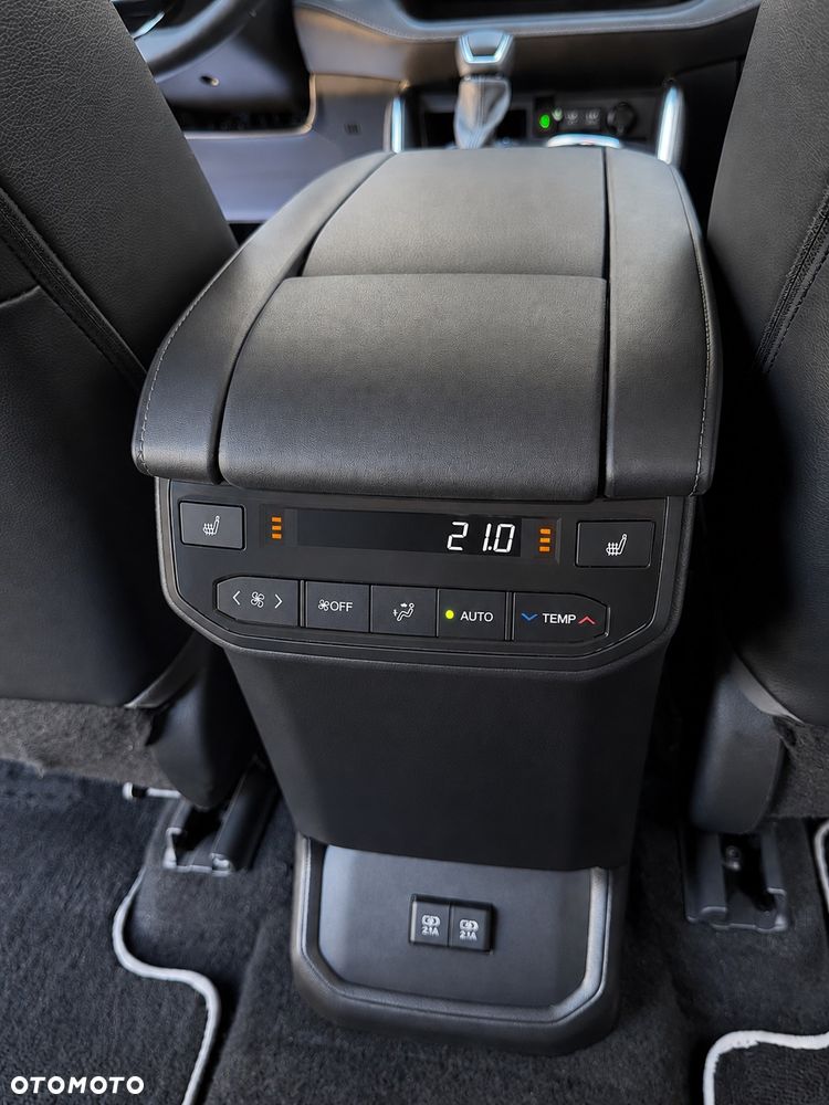 Toyota Highlander 2.5 Hybrid Executive - 30