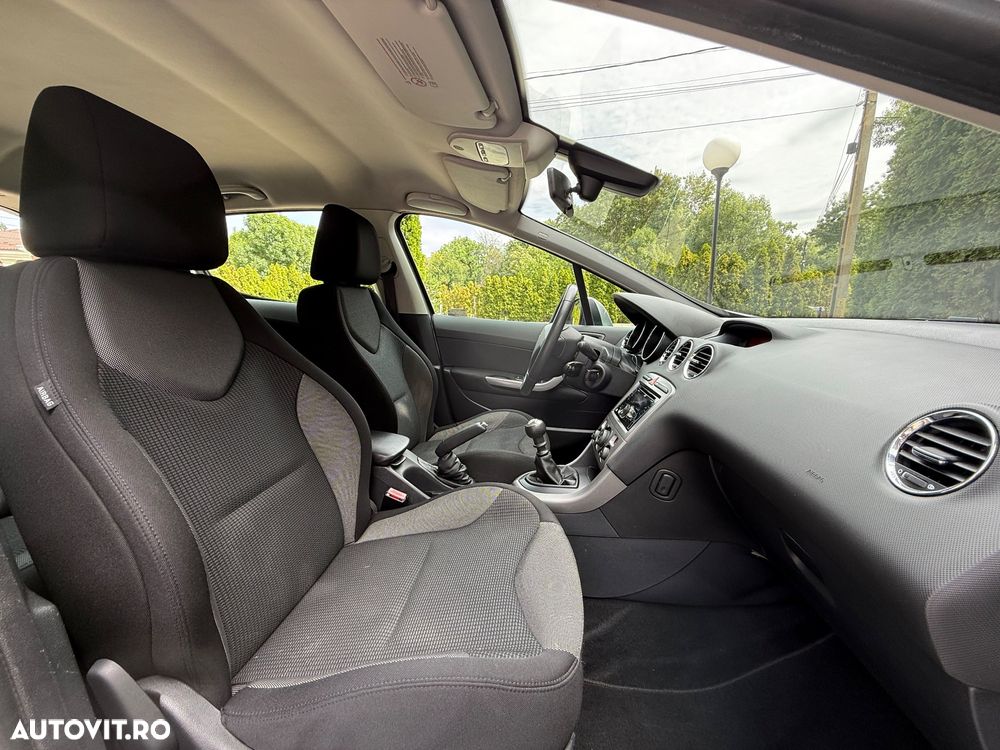 Peugeot 308 - 10