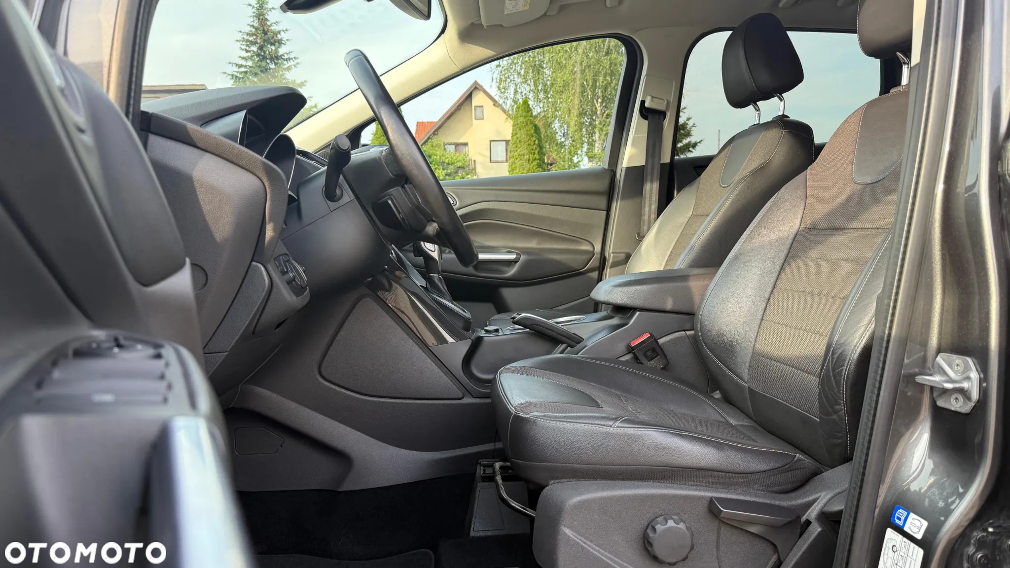 Ford Kuga 2.0 TDCi AWD Titanium - 20