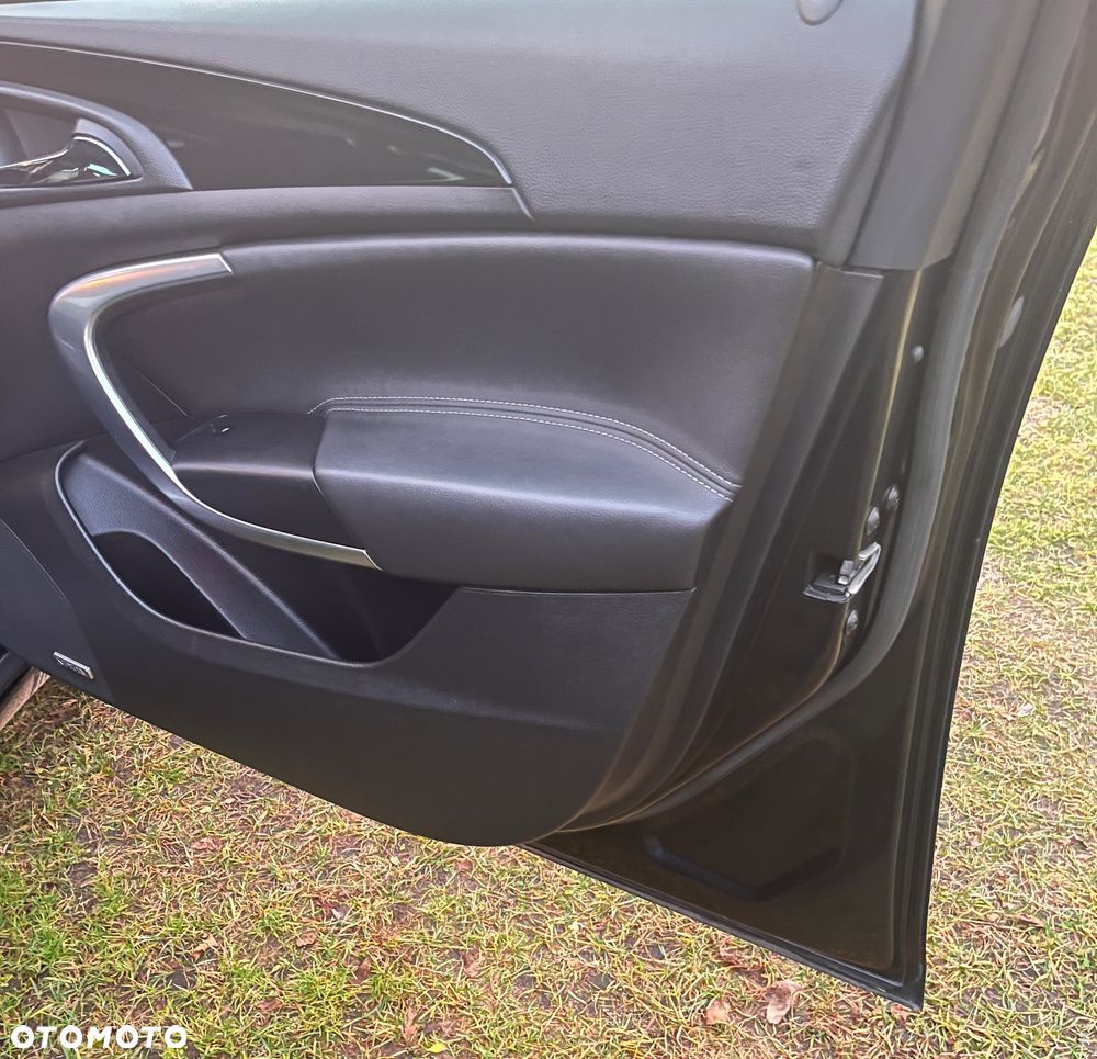 Opel Insignia 2.8 Turbo 4x4 Sport - 22