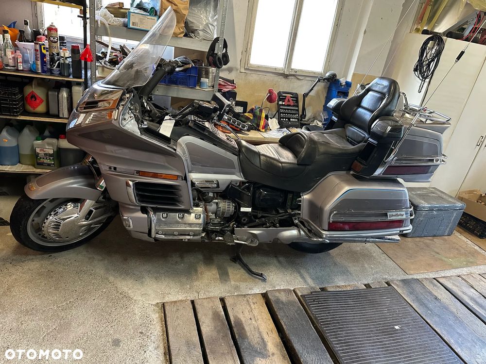Honda GL