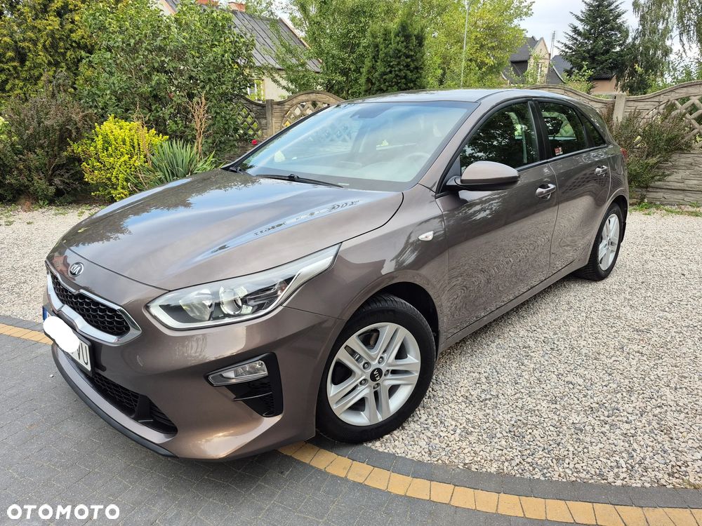 Kia Ceed 1.4 L Business Line - 14