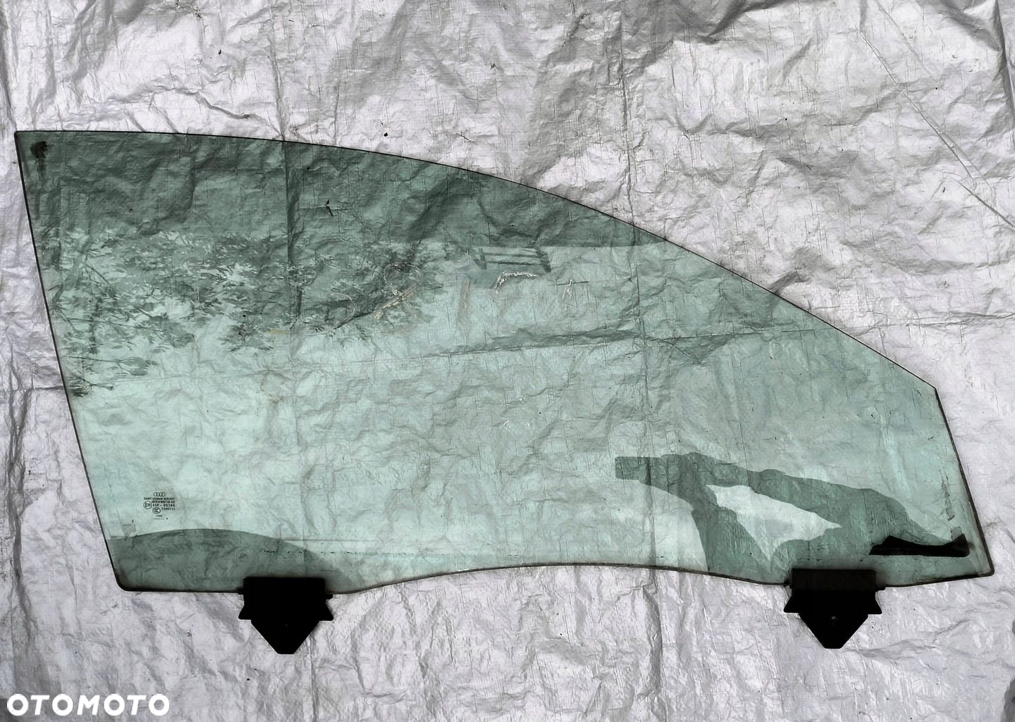 SZYBA PODWÓJNA DRZWI PRAWY PRZÓD AUDI A8 D3 - 2