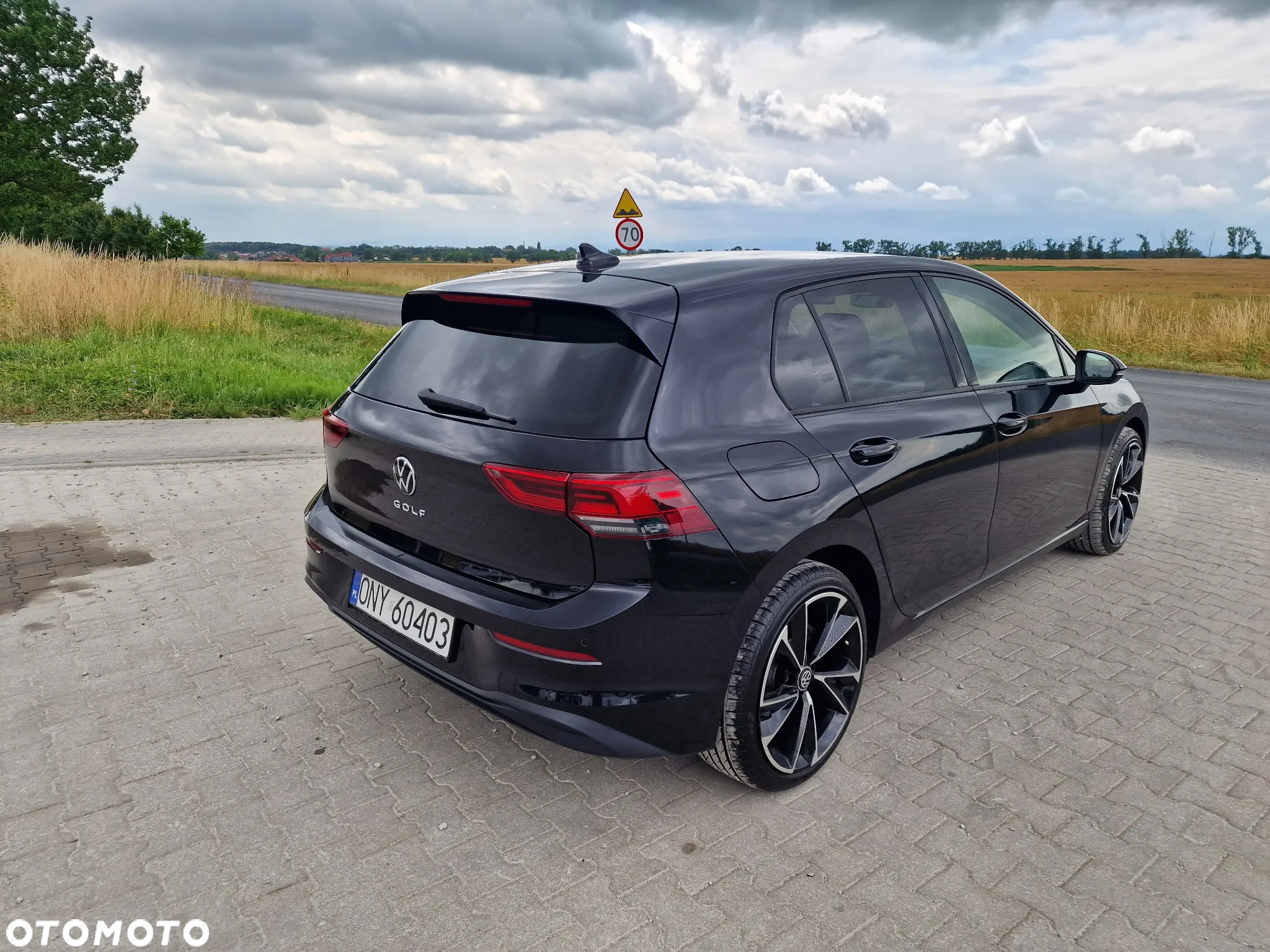 Volkswagen Golf VIII 2.0 TDI Edition 50 DSG - 9