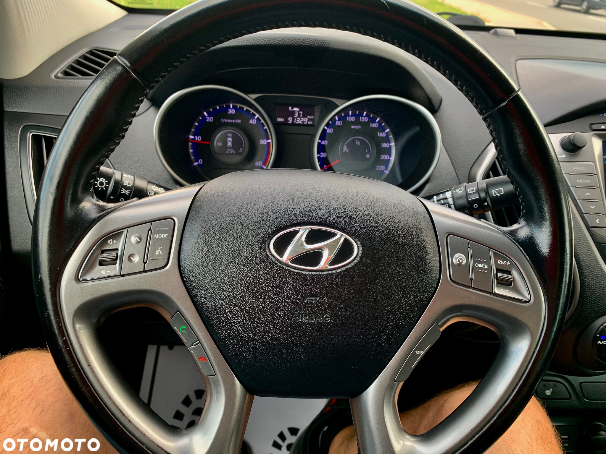 Hyundai ix35 1.7 CRDi Comfort 2WD - 18