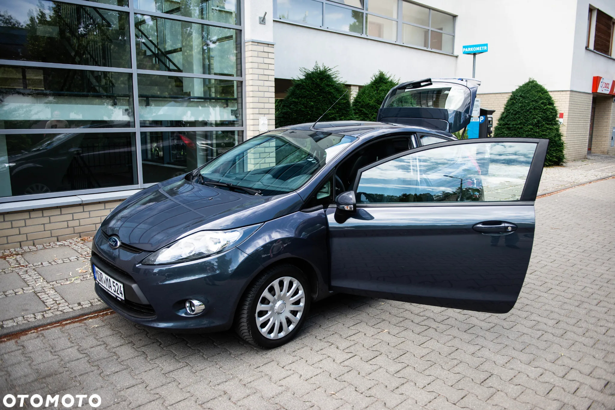 Ford Fiesta 1.25 Celebration - 9
