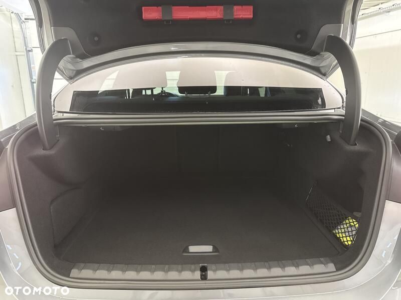 BMW Seria 2 218i - 20