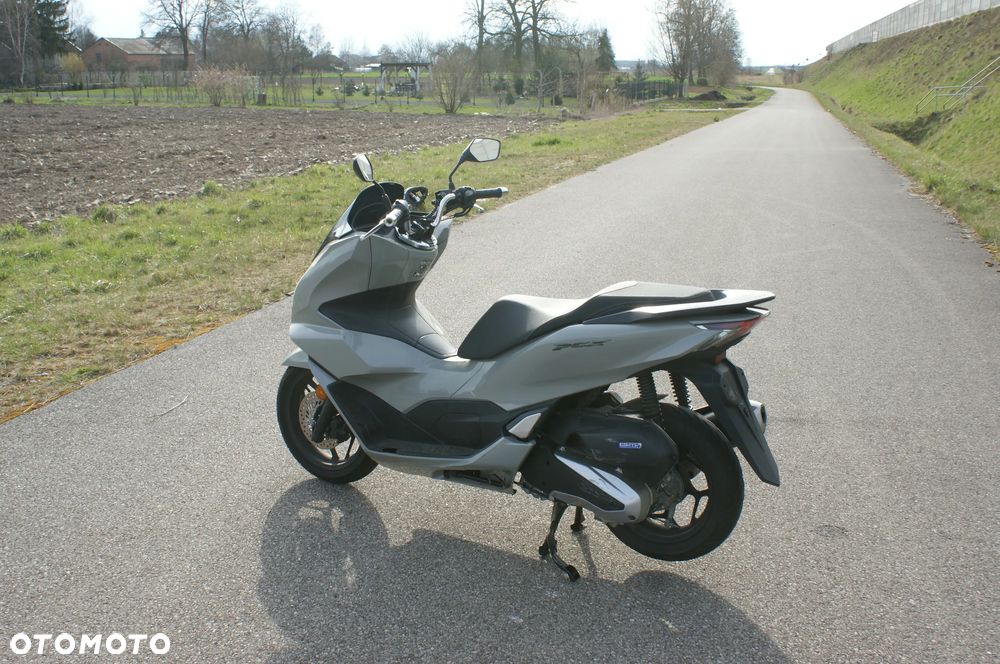 Honda PCX - 8