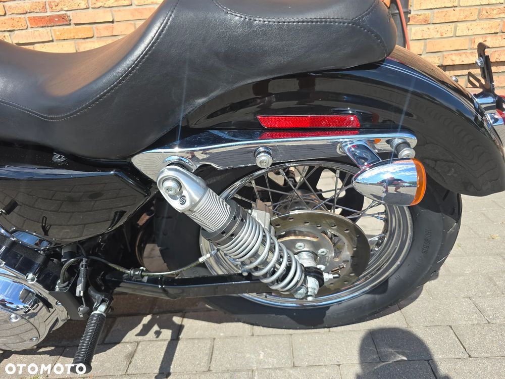 Harley-Davidson Sportster Custom 1200C - 27