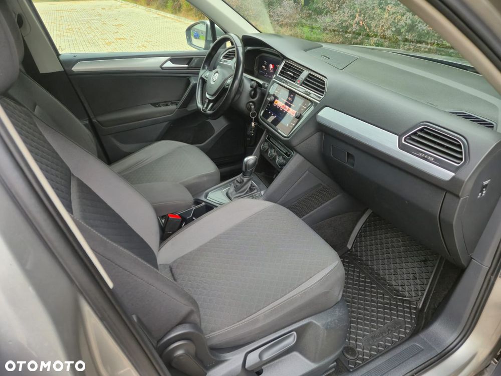 Volkswagen Tiguan 2.0 TDI SCR DSG R-Line - 13