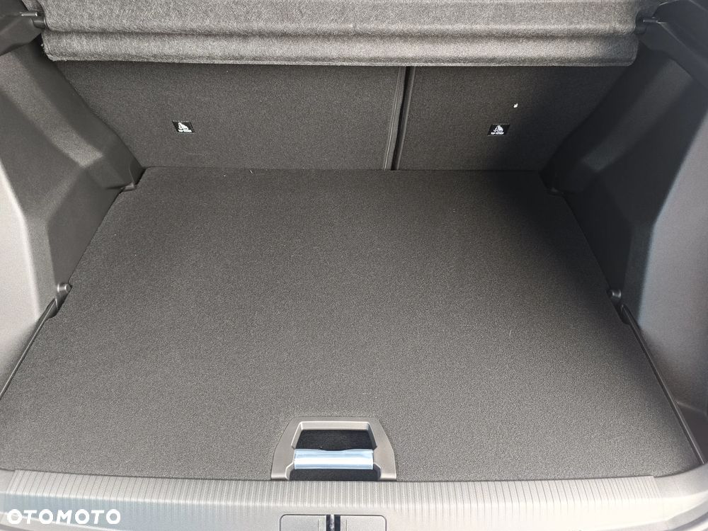 Peugeot 2008 1.2 PureTech Allure S&S EAT8 - 12