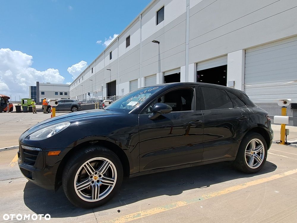 Porsche Macan - 26