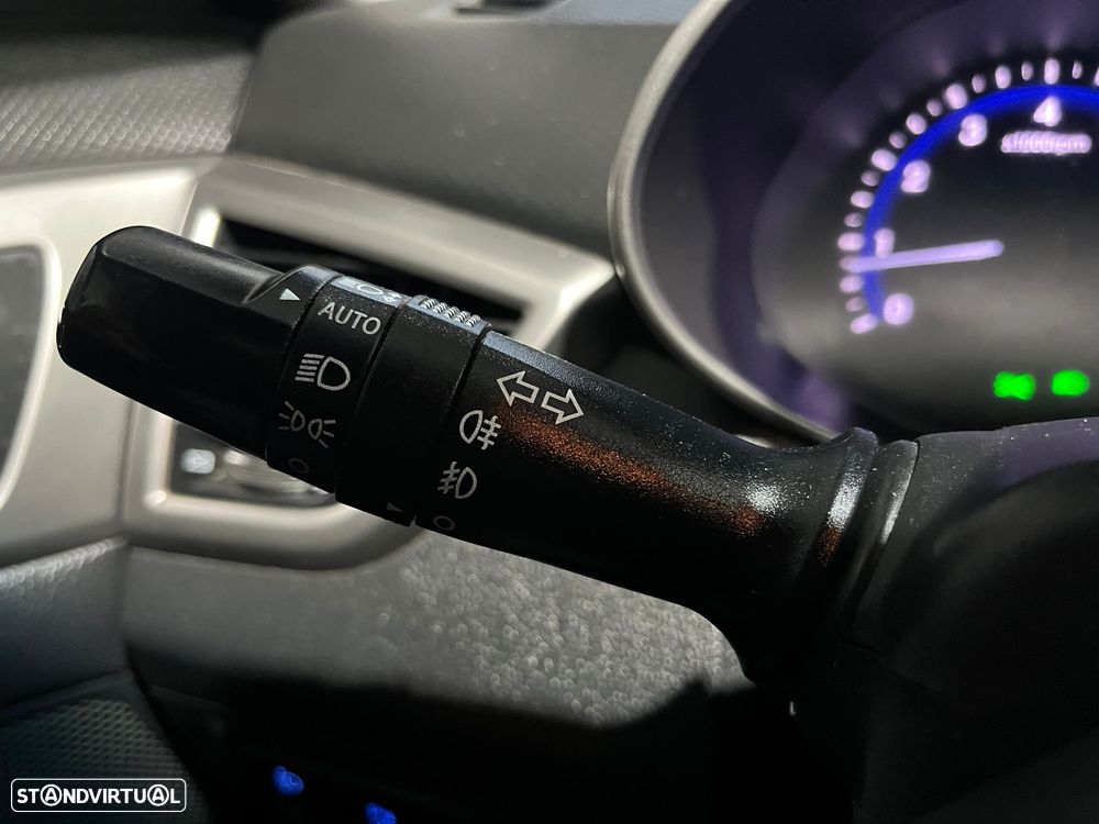 Hyundai Veloster 1.6 Style - 25