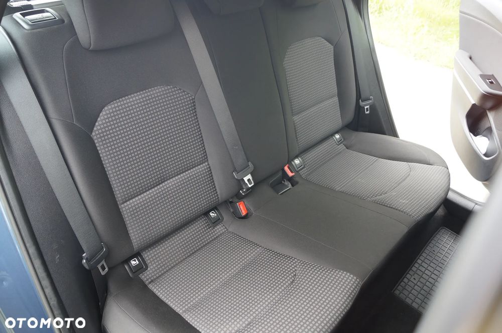 Kia Ceed 1.6 CRDi SCR L - 29