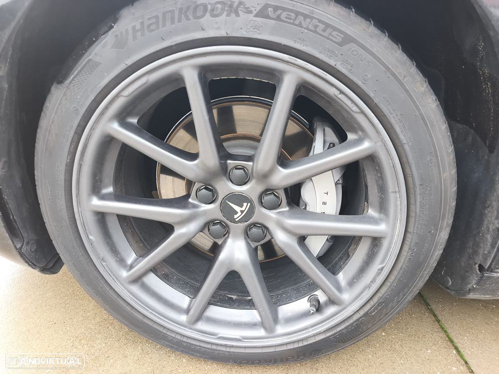 Tesla Model 3 Long-Range Dual Motor AWD - 3