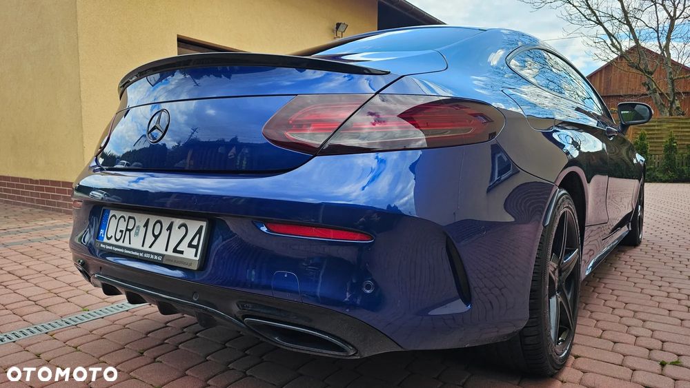 Mercedes-Benz Klasa C 200 7G-TRONIC - 28