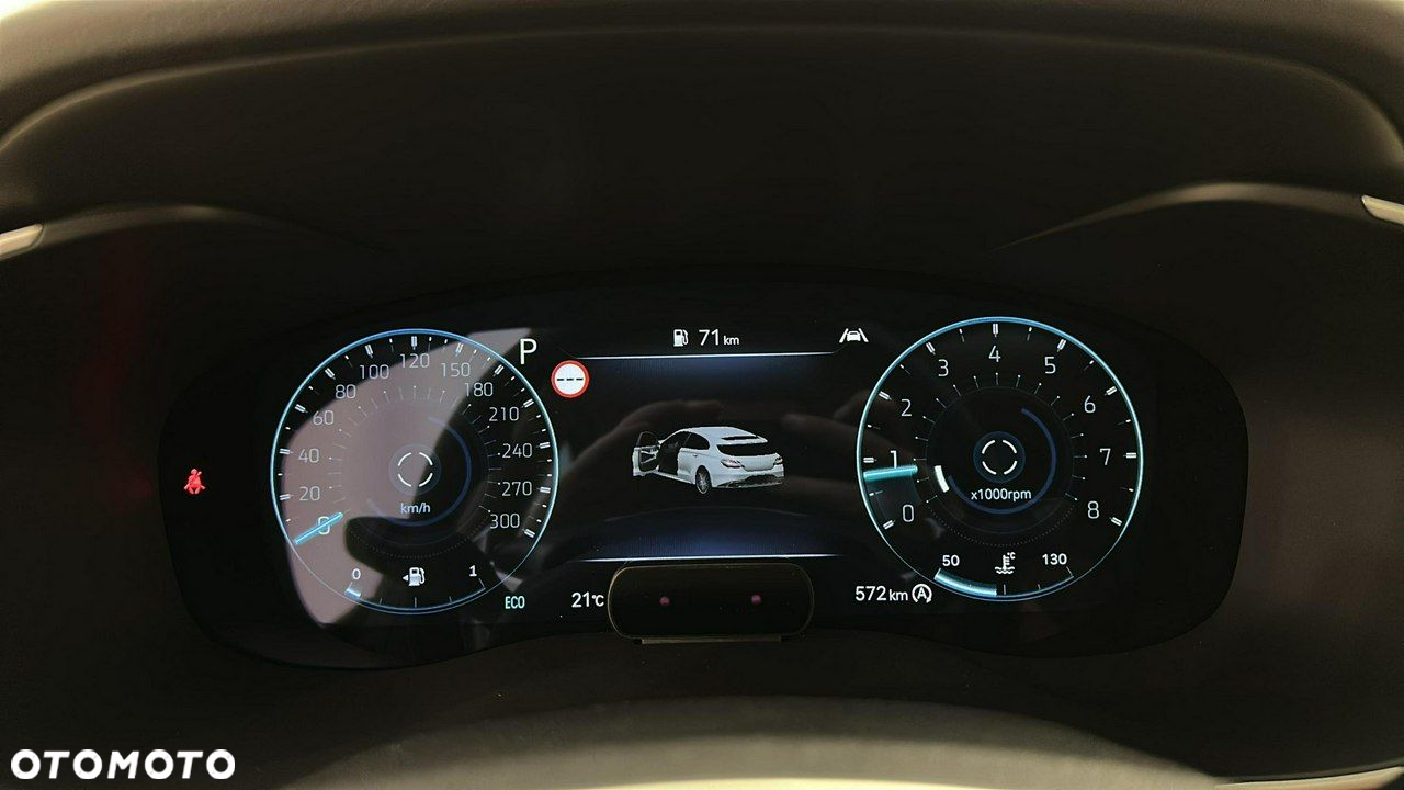 Genesis G70 - 17