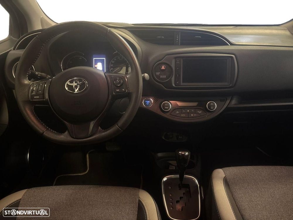 Toyota Yaris - 13