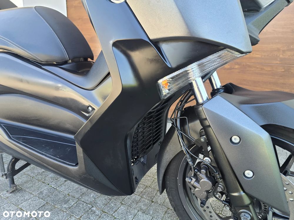 Yamaha X-max - 6