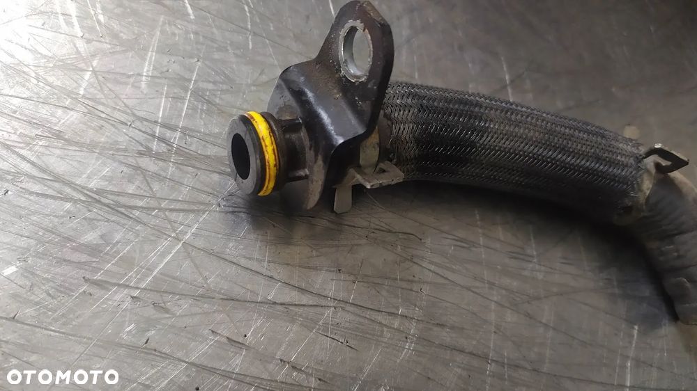 Króciec 9809475780 Chłodnicy oleju Peugeot 9807439480