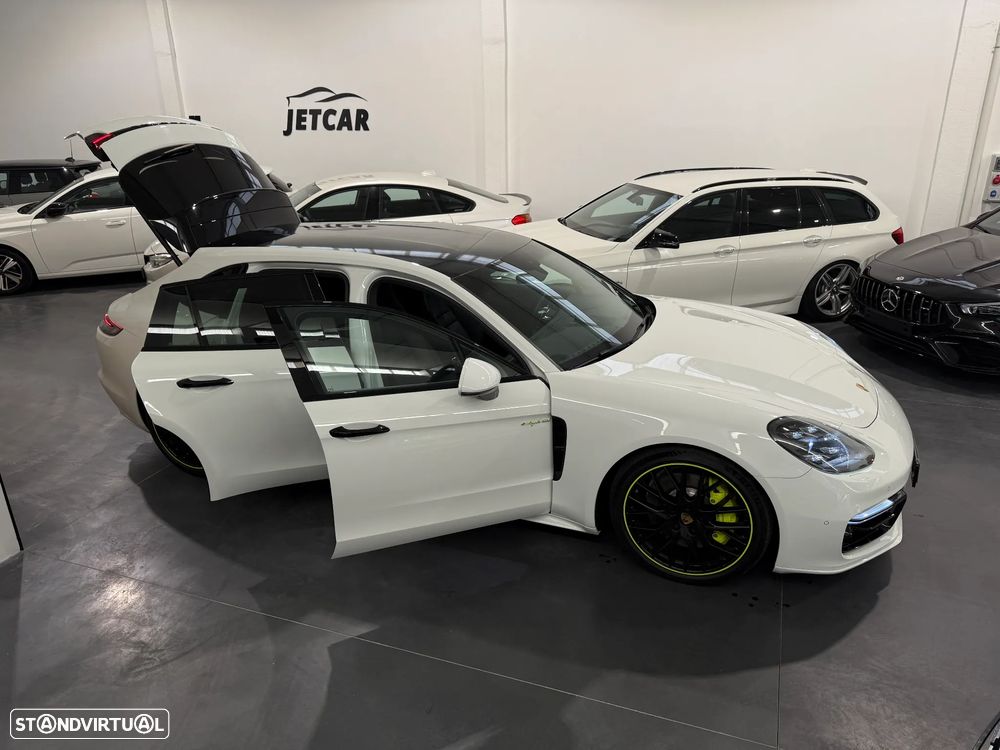 Porsche Panamera Sport Turismo 4 E-Hybrid Platinum Edition - 9