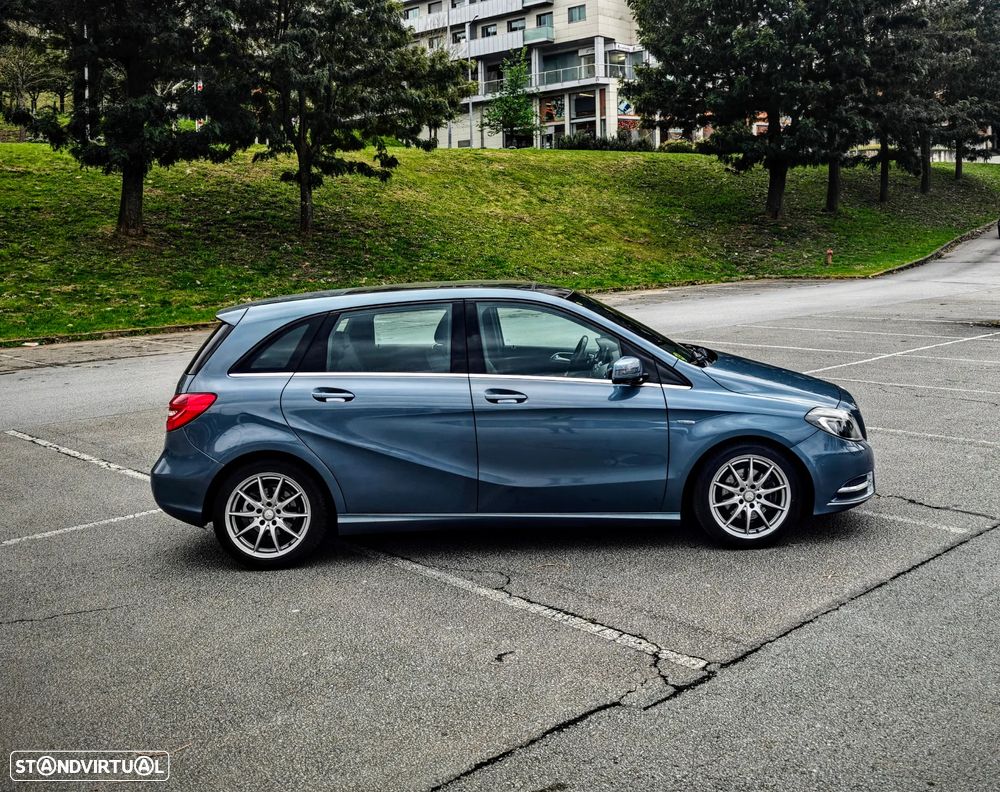 Mercedes-Benz B 200 CDI AMG Line Aut. - 25