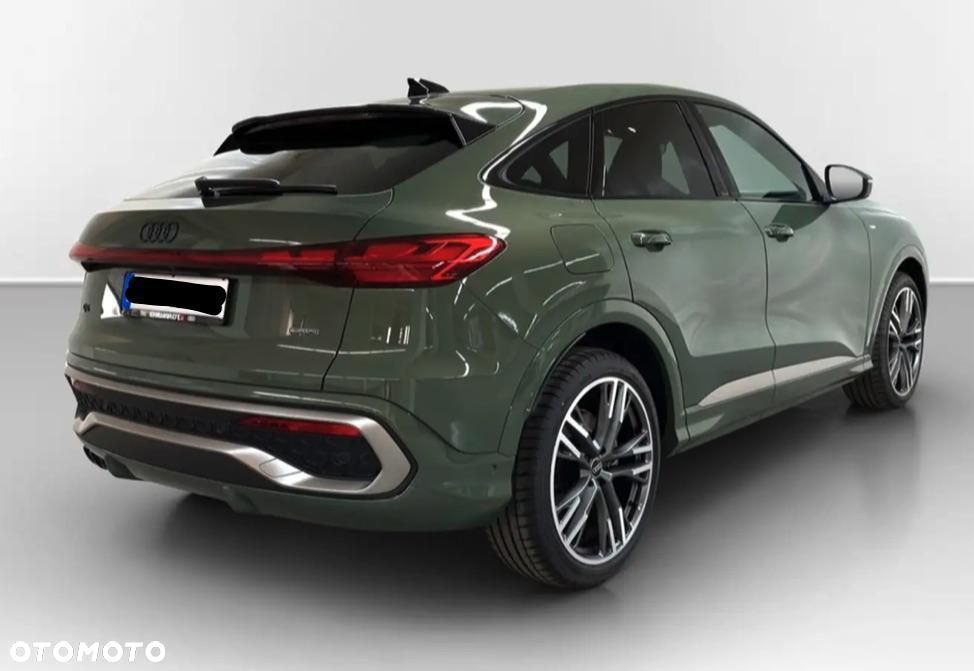 Audi Q5 Sportback - 5