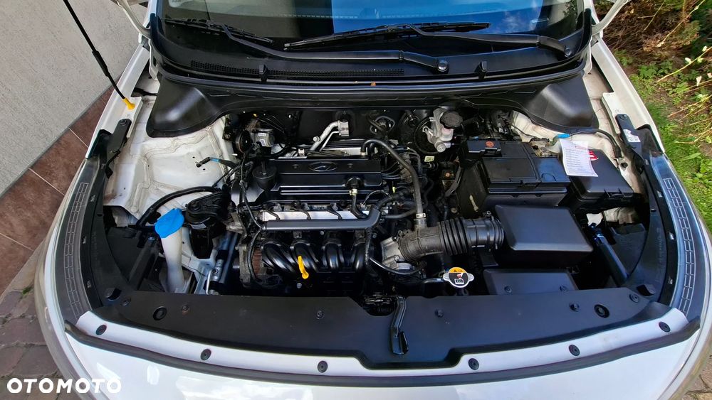 Hyundai i20 1.2 Fresh - 36