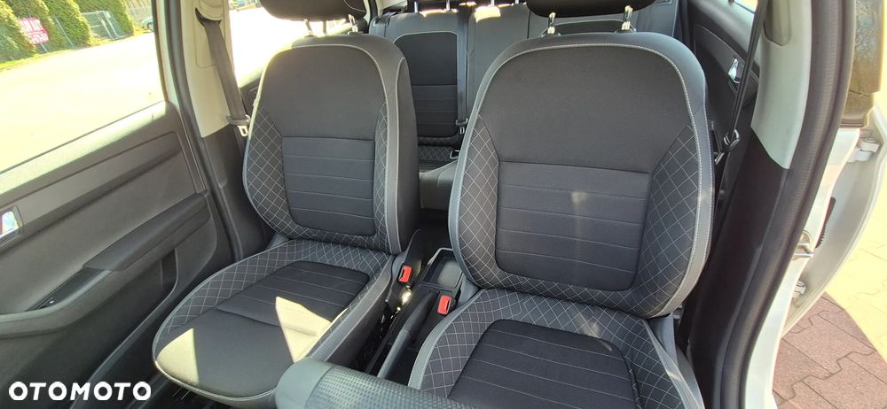 Skoda Fabia 1.0 Ambition - 10