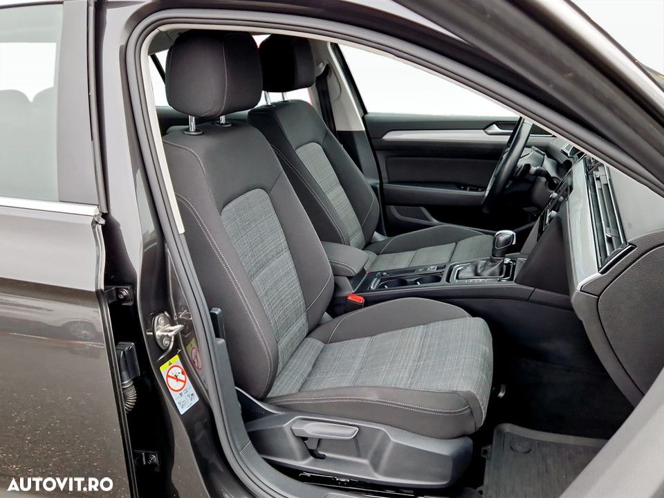 Volkswagen Passat 2.0 TDI DSG Comfortline - 14