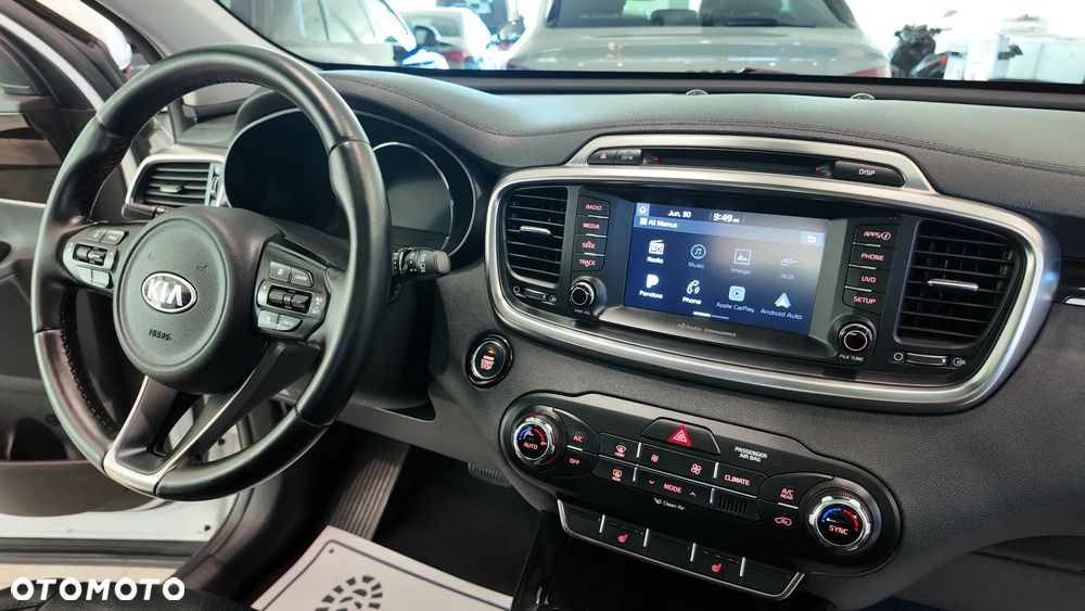 Kia Sorento 2.4 GDI AWD Vision - 35