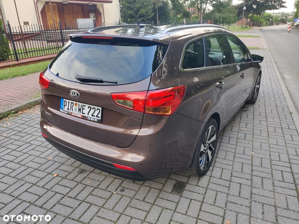 Kia Ceed 1.6 GDI DCT Platinum Edition - 5