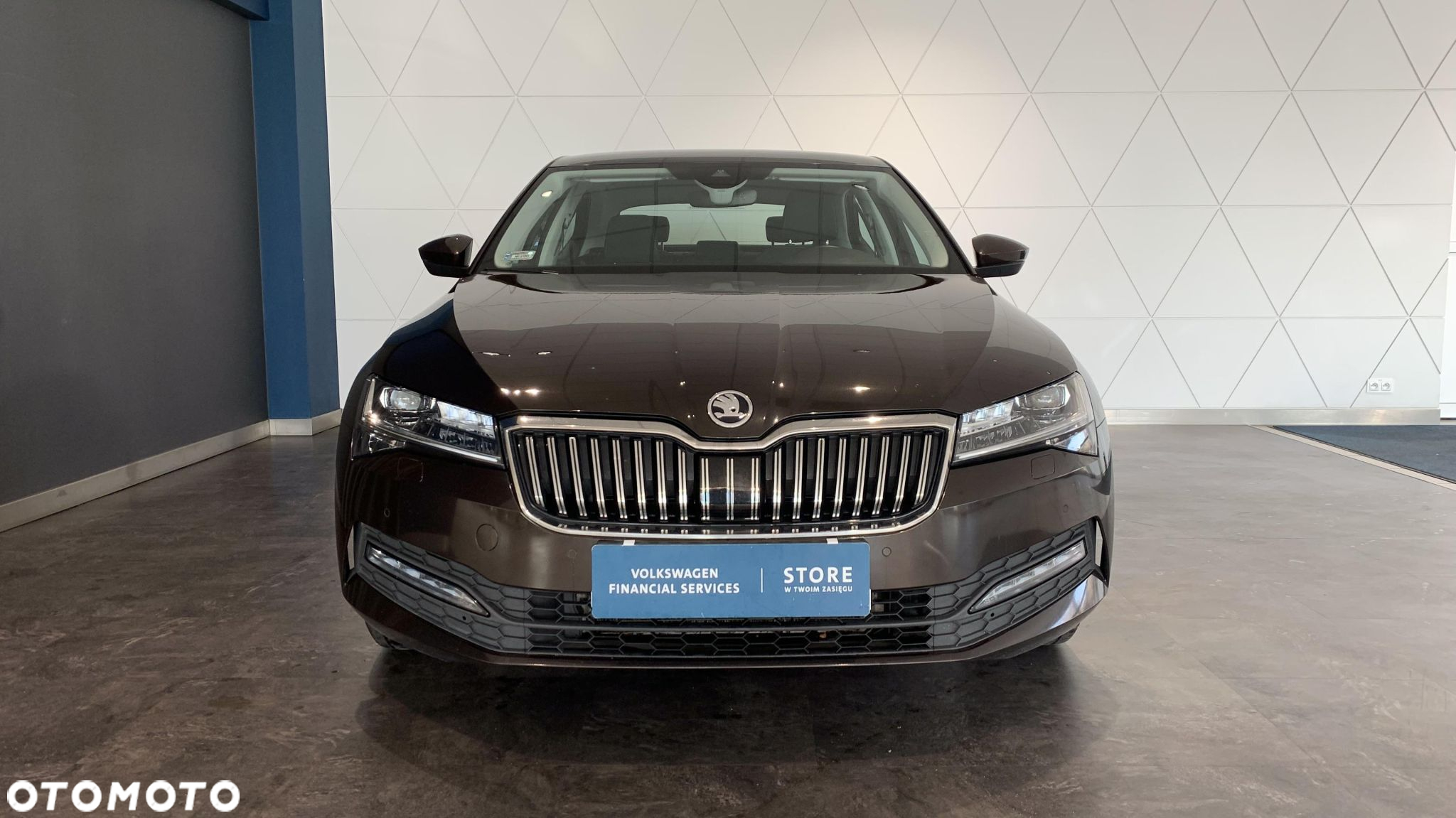 Skoda Superb 1.5 TSI Ambition DSG - 8
