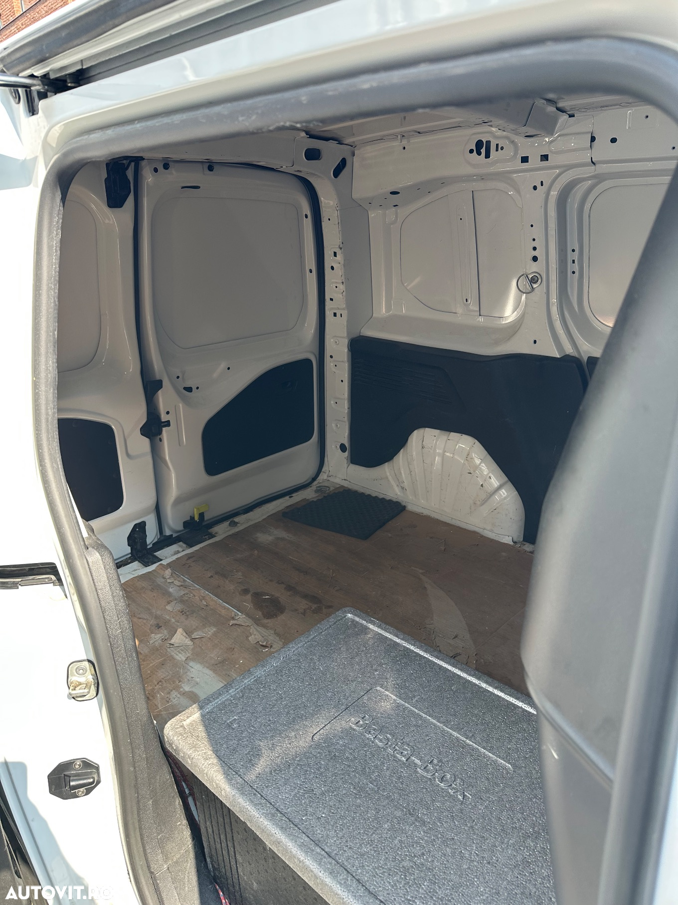 Toyota Proace Verso 1.5 D-4D 102CP 8+1 Base Compact - 4