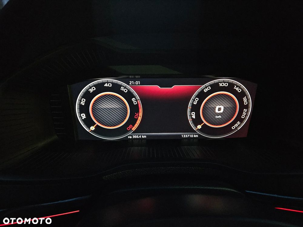 Skoda Karoq 1.5 TSI ACT 4x2 Sportline DSG - 25