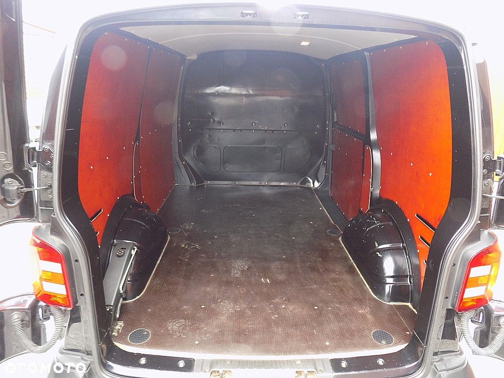Volkswagen Transporter - 15