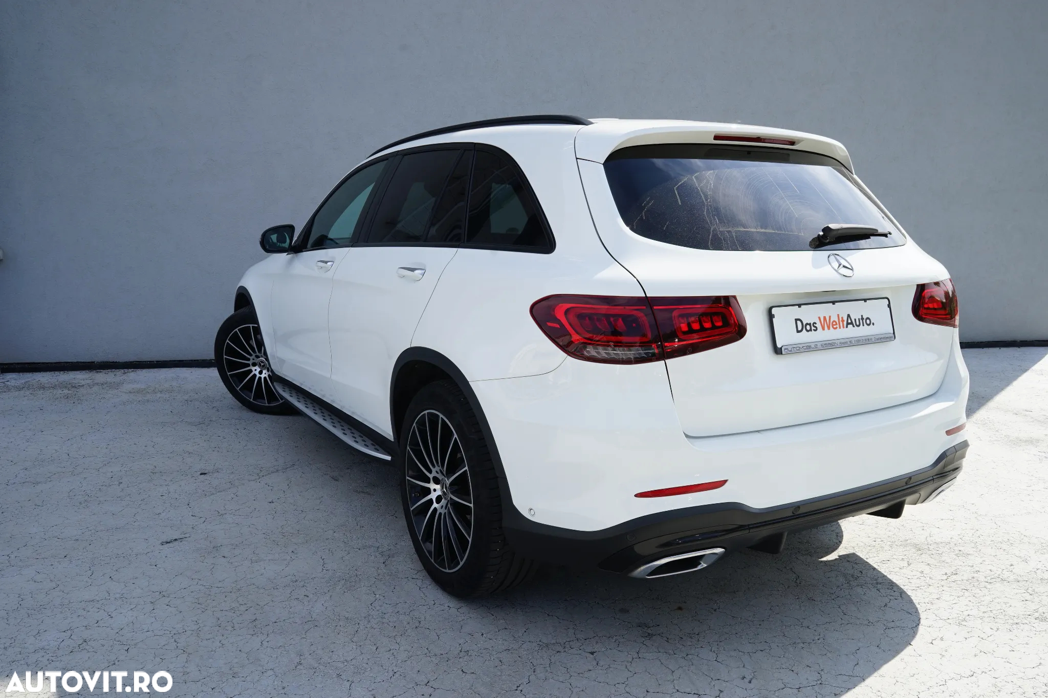 Mercedes-Benz GLC 200 4MATIC - 4
