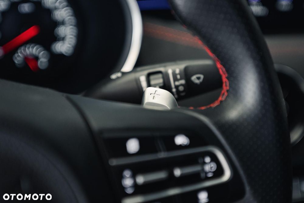 Kia Stinger 3.3 T-GDI V6 GT AWD - 28