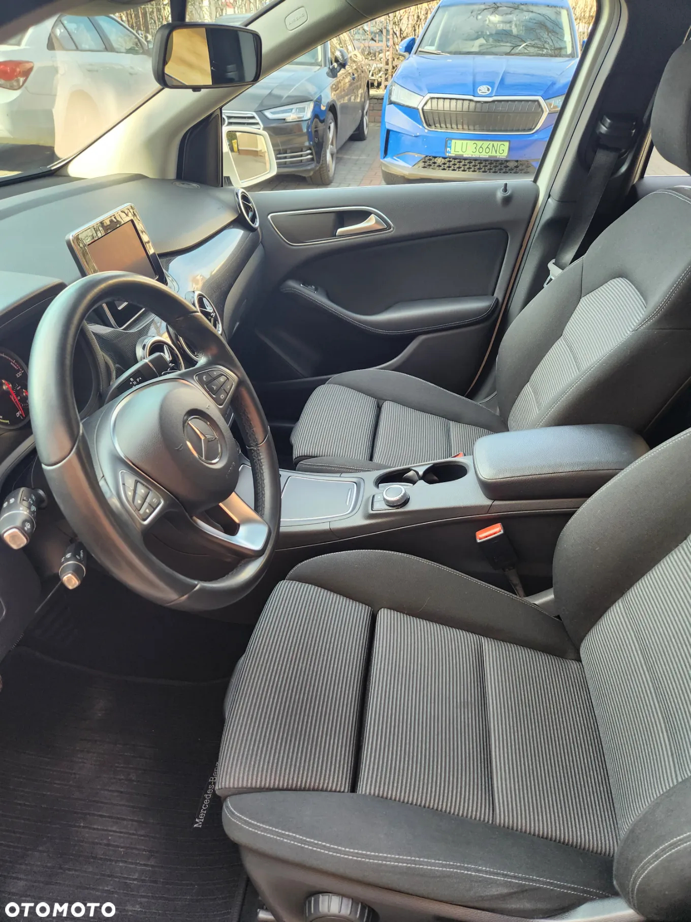 Mercedes-Benz Klasa B (Electric Drive) 250 e - 14