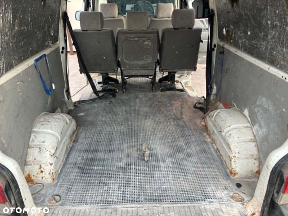 Volkswagen Transporter T4 - 13