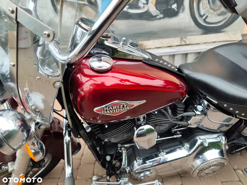 Harley-Davidson Softail Heritage Classic - 17