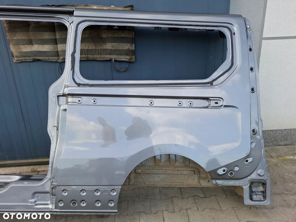 Ćwiartka błotnik lewy bok Renault Trafic III 2019 rok long - 7