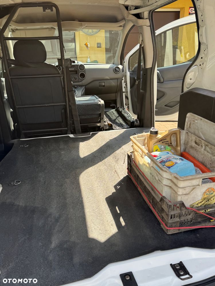 Peugeot Partner - 13