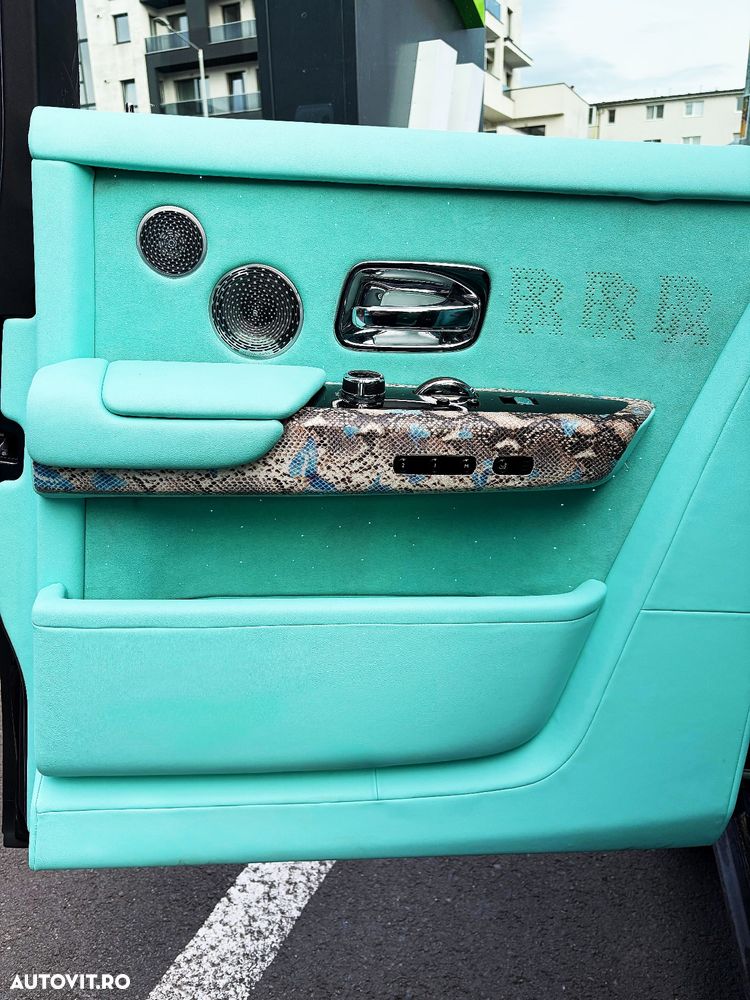 Rolls-Royce Phantom - 8