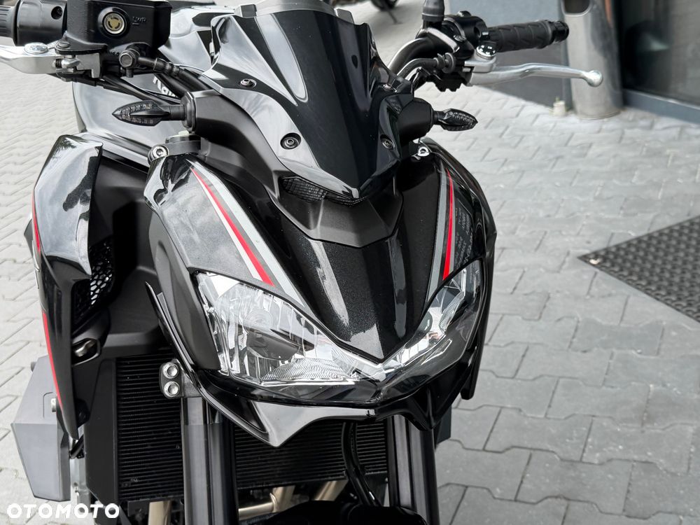 Kawasaki Z 900 - 21