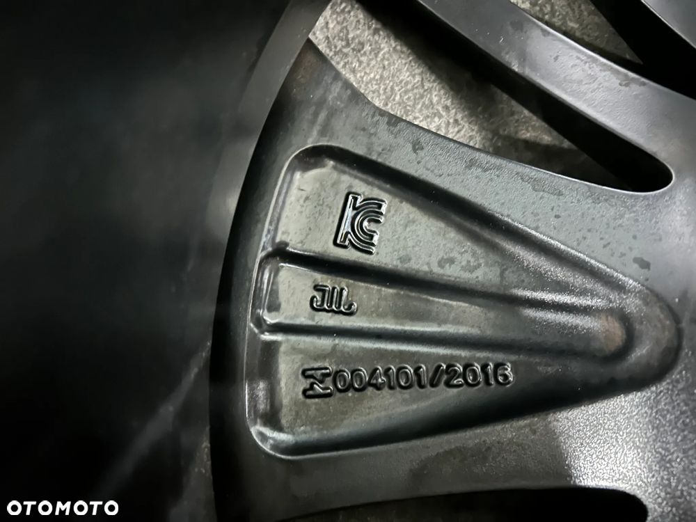 Alufelga VW Passat B9 17 cali 5x112 1szt. Ładna! 3J0601025C - 5
