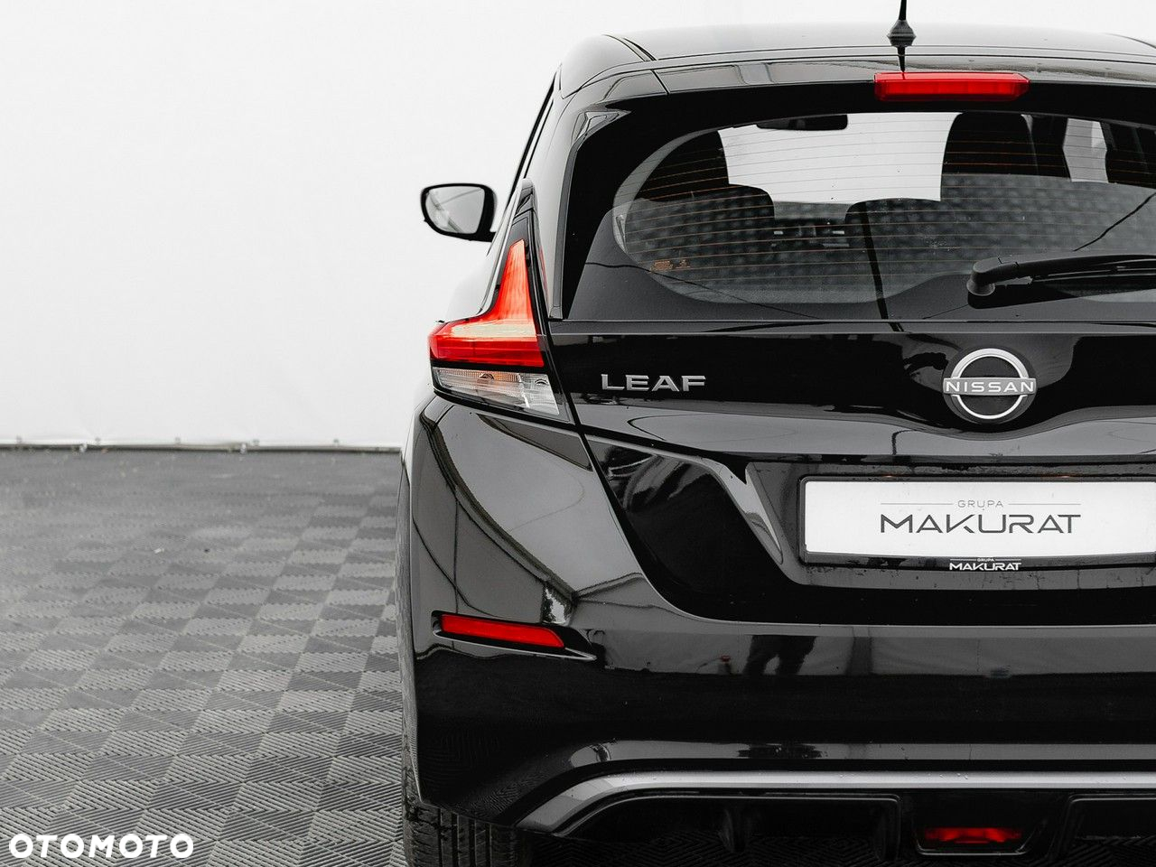 Nissan Leaf - 12