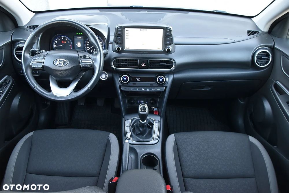 Hyundai Kona - 23